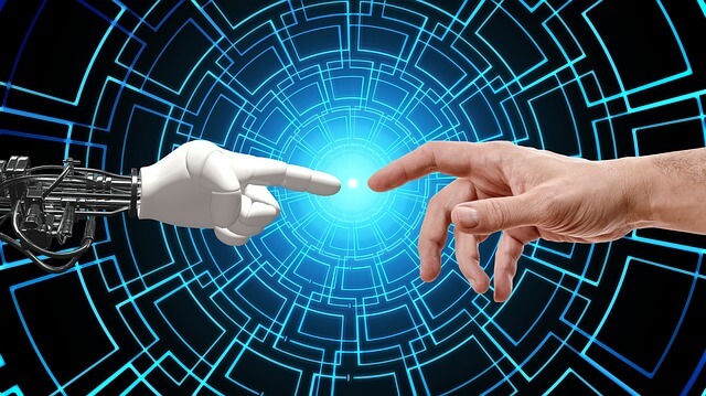 Menschliche und Roboter Hand